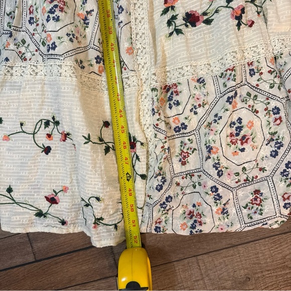 ASOS Edition Curve Floral Embroidered Dress - Picture 8 of 12